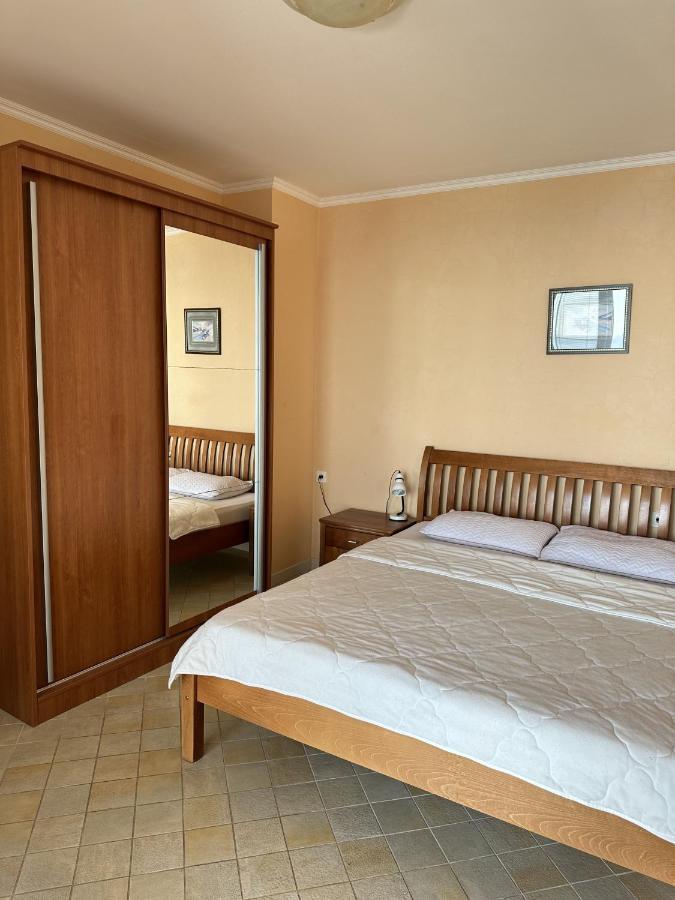 Apartment Villa Elena Bar Buitenkant foto